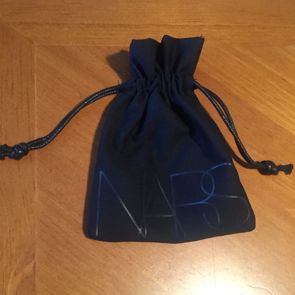 NARS Drawstring Cosmetic Bag - Picture 5 of 5